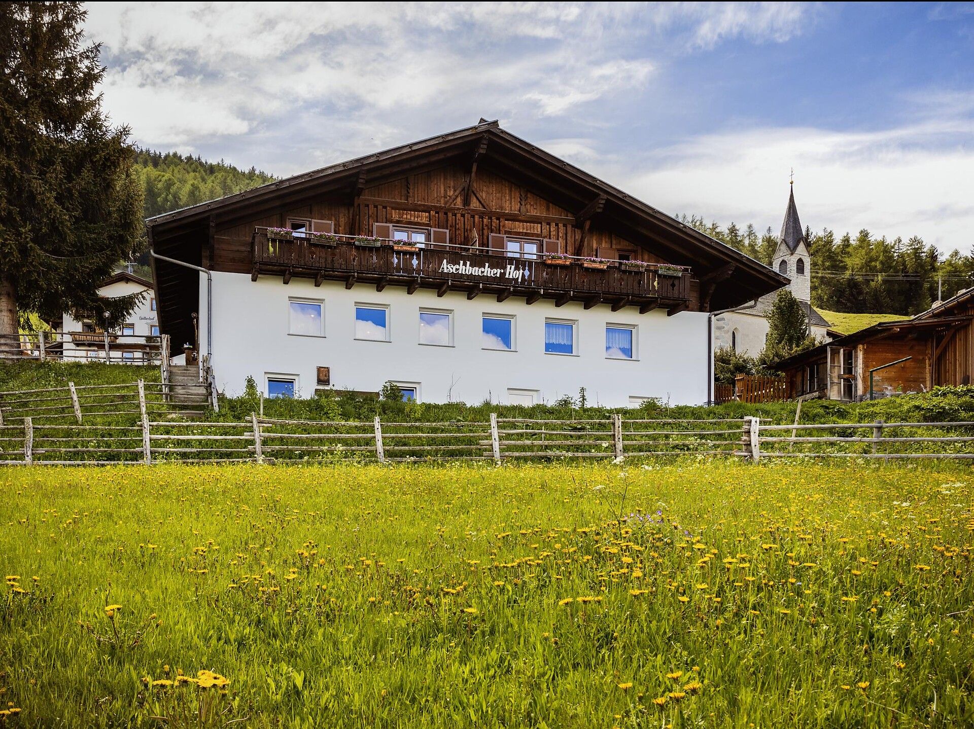 Aschbacherhof bei Algund Hotel Am Sonneck