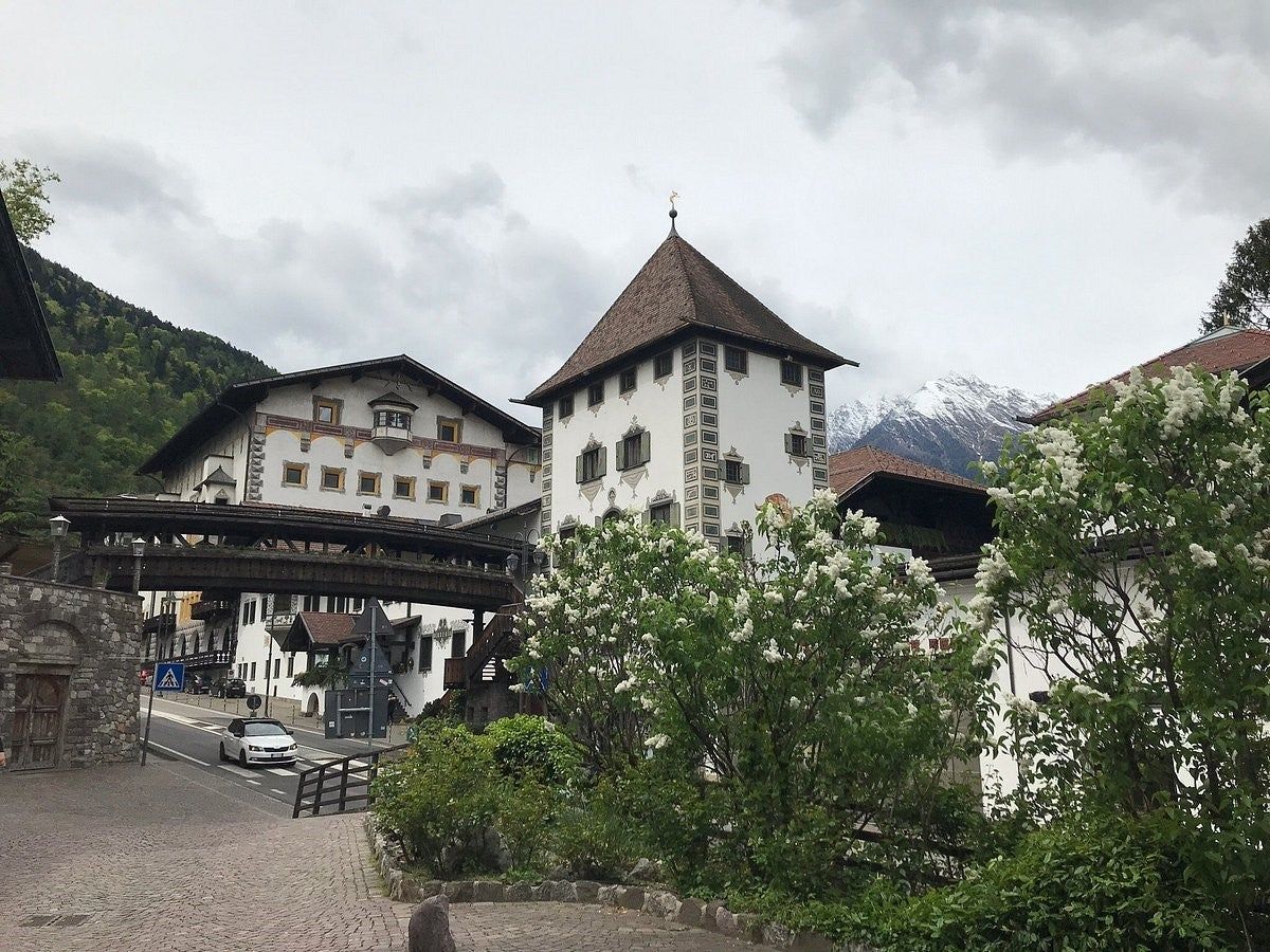 Brauerei Forst bei Algund – Hotel am Sonneck