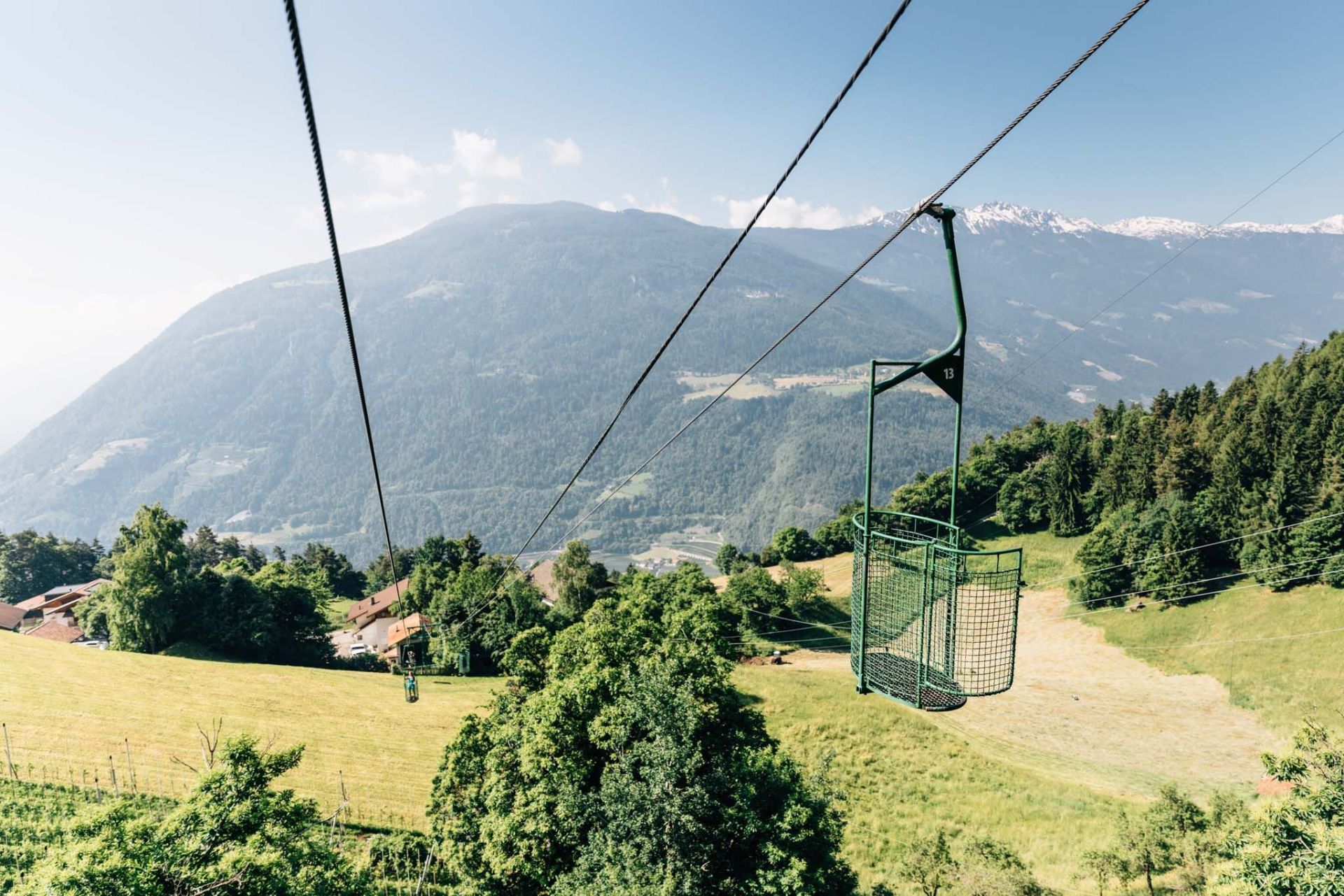 Korblift mit Bergblick Hotel Am Sonneck